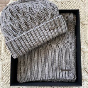 Land Rover Hat & Scarf Set (New in Box)